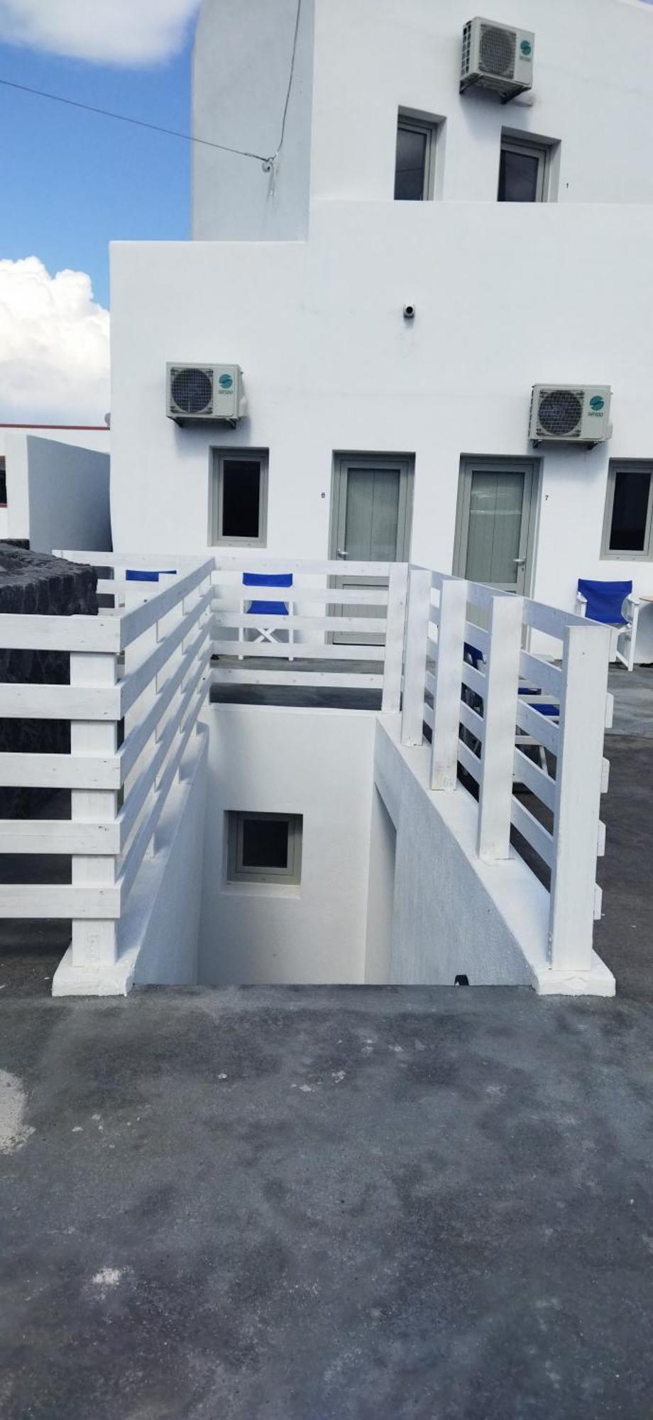 Fira Exo Katikies- Urban Fira Apartment Exterior photo